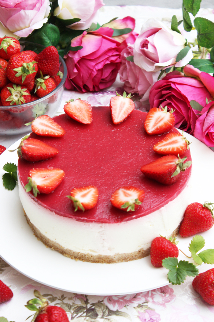 Erdbeer-Skyr-Torte ohne Backen
