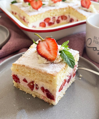 IMG Erdbeerschnitten vom Blech Rezept 6