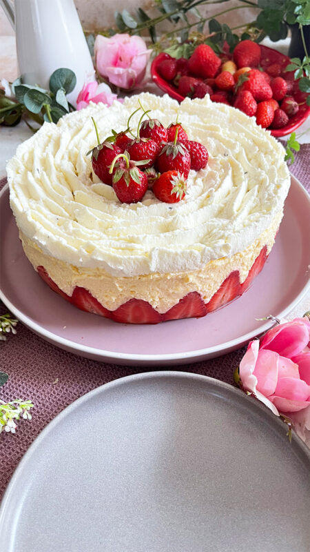 Fraisier Franzoesische Erdbeertorte Rezept 01