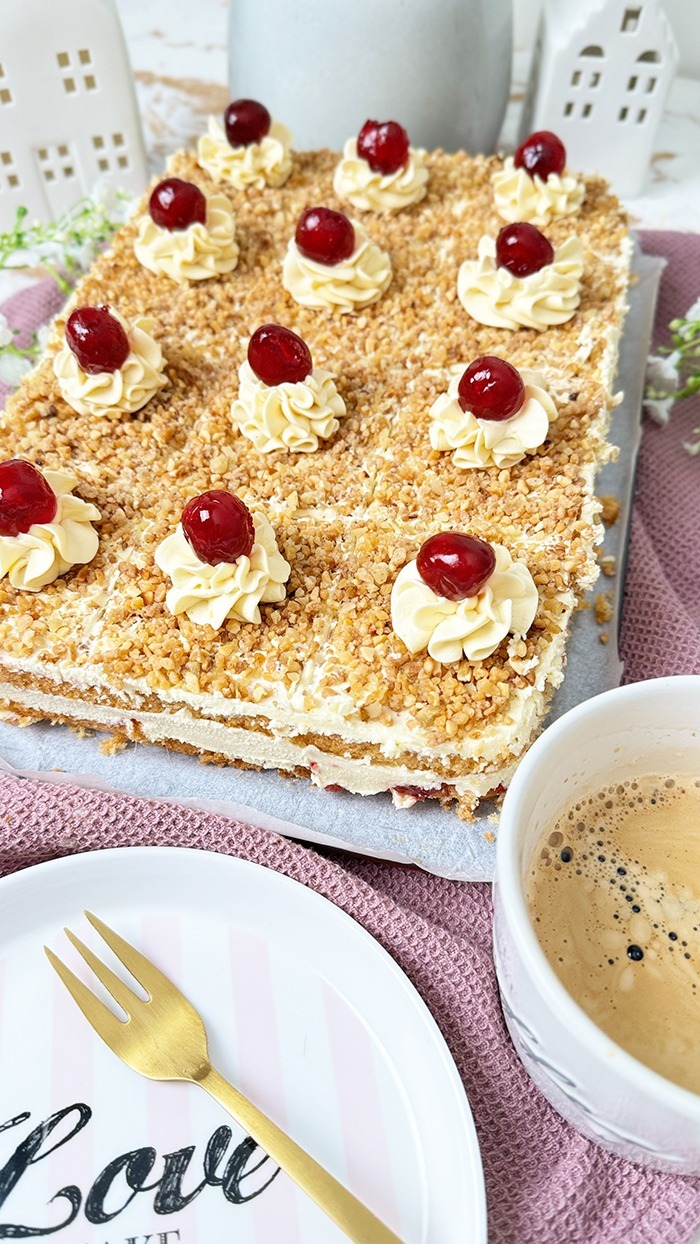 Frankfurter Kranz Schnitten vom Blech unglaublich lecker!