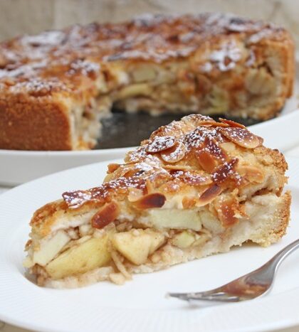 IMG Gedeckter Apfelkuchen Rezept 8
