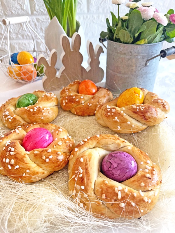 IMG Geflochtenes Brioche Osternest Rezept TL
