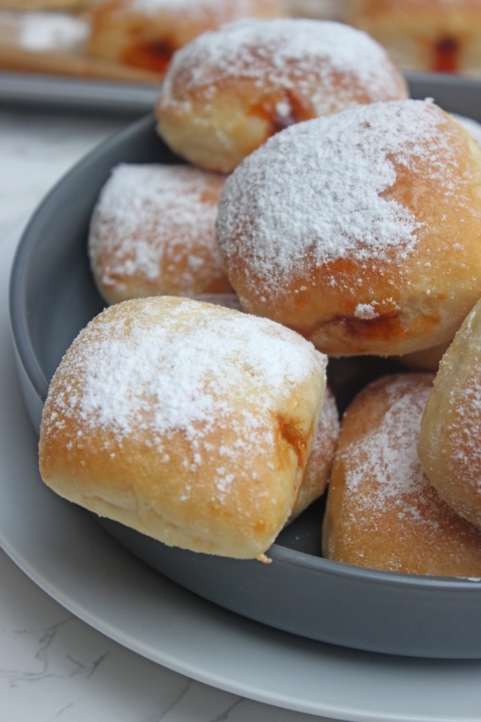 Gefüllte Buttermilch French Beignets 