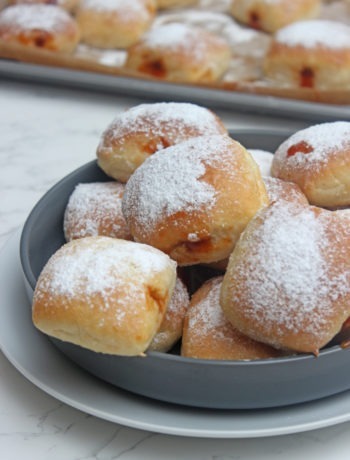 Super leckere gefüllte buttermilch french beignets 3