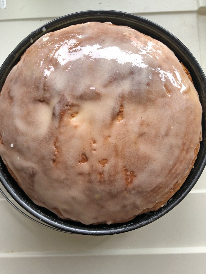 Glückskuchen rezept - mit einer kleinen überraschung im kuchen