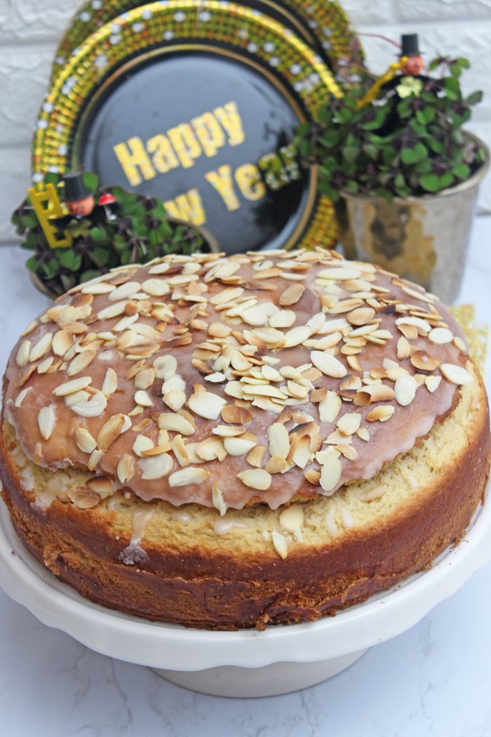 Glückskuchen rezept - mit einer kleinen überraschung im kuchen