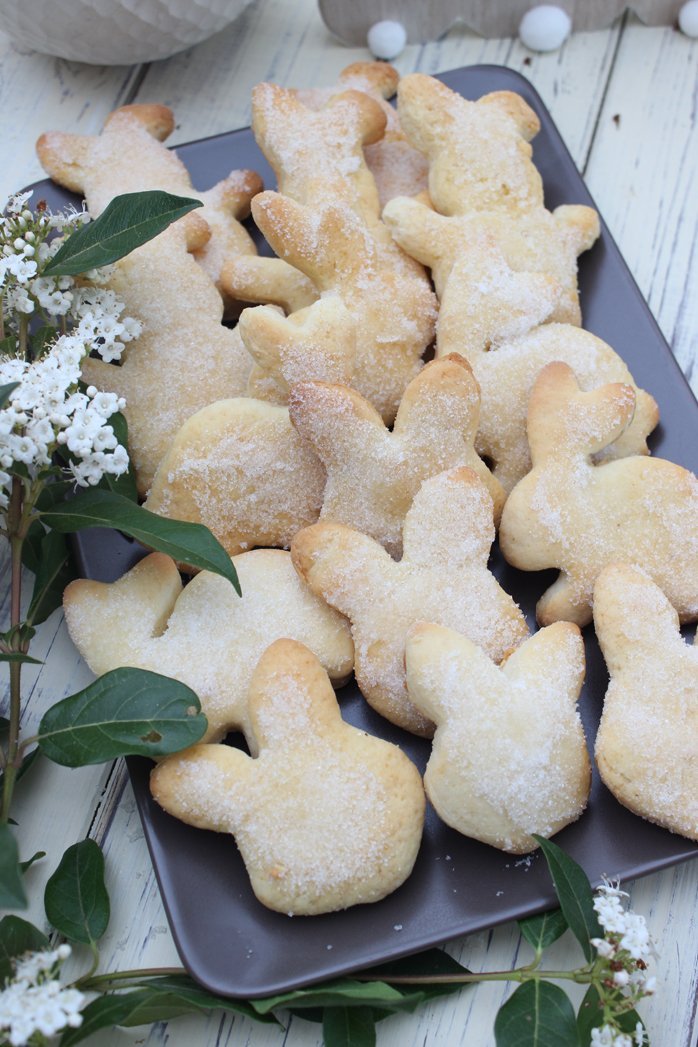 Osterhasen aus Quark-Öl-Teig Rezept