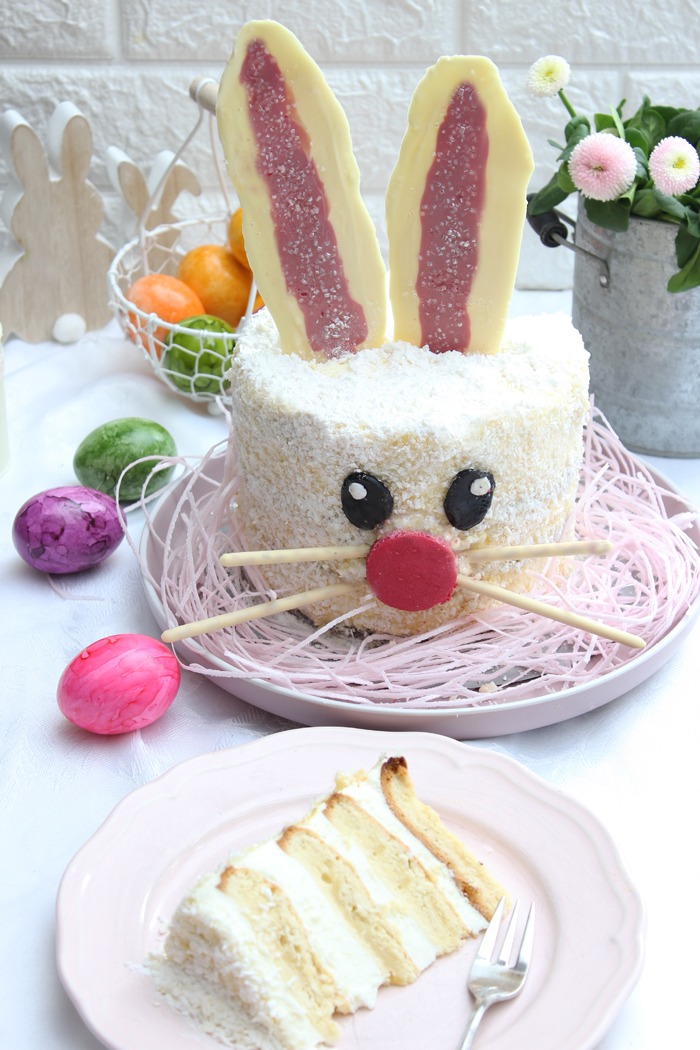 Hasentorte mit Zitronen-Quarksahnecreme zu Ostern