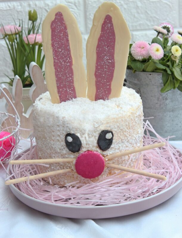 Hasentorte mit Zitronen Quarksahnecreme zu Ostern TL