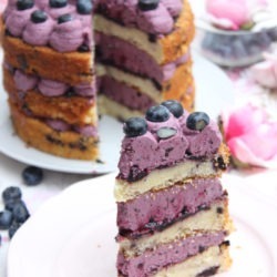 Fruchtige und cremige heidelbeer-buttercreme torte - einfach 2