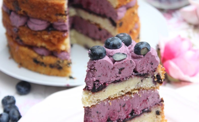IMG Heidelbeer Buttercreme Torte 6