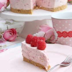 IMG Himbeer Cheesecake mit Keksboden No Bake Cake TL