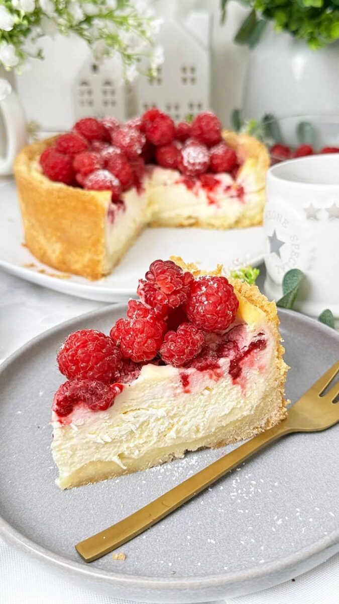 Himbeer-Schmand-Kuchen Rezept | Wunderbar cremig und fruchtig Himbeer-Schmand-Kuchen Rezept | Wunderbar cremig und fruchtig