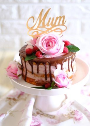 Himbeer-Vanillecreme Torte zum Muttertag Himbeer-Vanillecreme Torte zum Muttertag