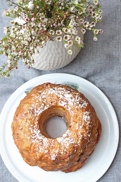 Mega leckerer raspberry-cheesecake monkey bread 5