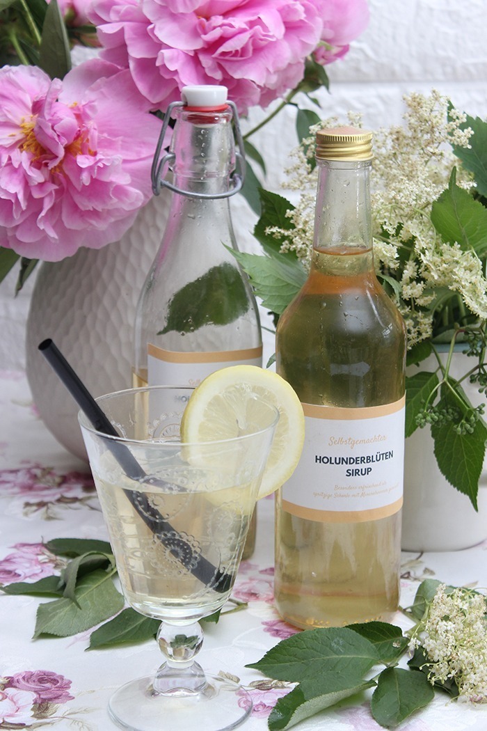 Holunderblütensirup Rezept