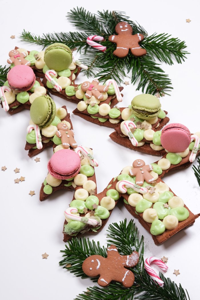 Weihnachlicher Lebkuchen-Tannenbaum Cake nach Letter Cake-Art 
