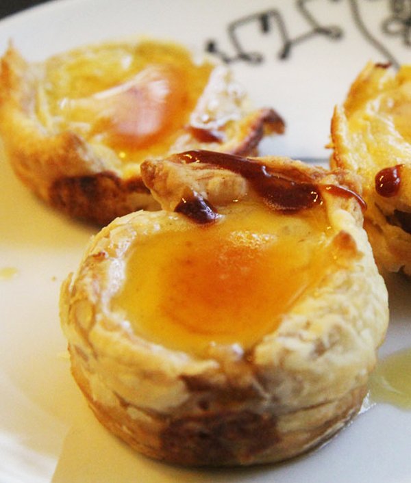 Hähnchen Piri Piri, Kartoffeln mit Feta und Koriander, Ruculasalat & Portugiesische Törtchen alla Jamie Oliver 30 Minuten Menü 
