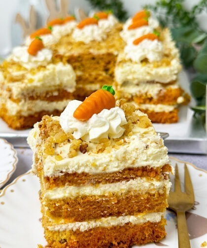 Karottenkuchen mit Mascarpone und Marzipan Deko zu Ostern