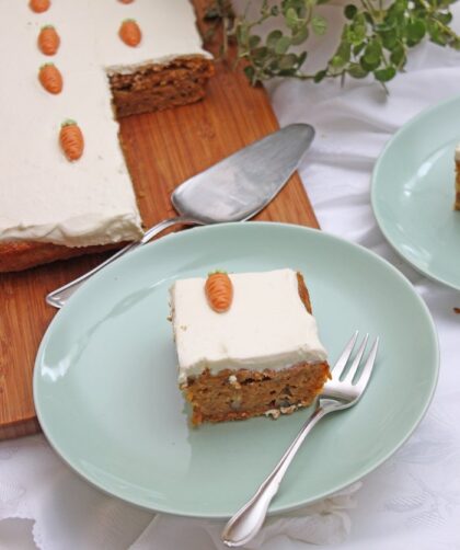 IMG Karottenkuchen mit Orangen Frischkaesecreme 7
