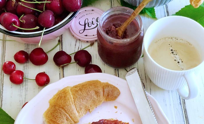IMG Kirschmarmelade mit Dark Milk Schokolade selbst gemacht 2