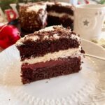 IMG Kirschtorte mit Zimtsahne und Schokoboden Weihnachtstorte 03