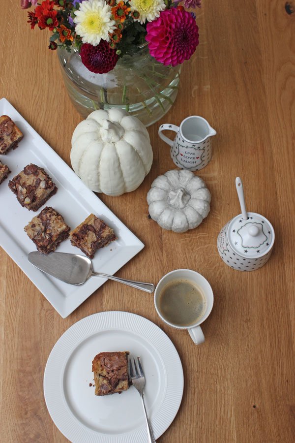 Schokoladige und saftige Kürbis-Haselnuss-Brownies 