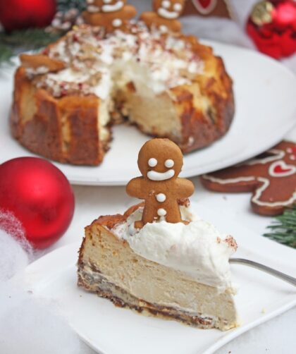 IMG Lebkuchen Eierlikoer Kaesekuchen mit Sahnetopping 06