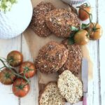 IMG Low Carb Broetchen So machst einfach du Low Carb Saatenbroetchen TL