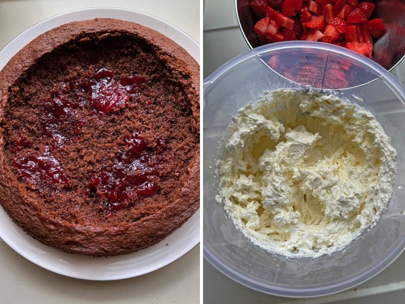 Maulwurfkuchen mit Erdbeeren