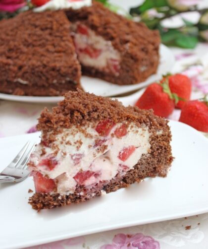 IMG Maulwurfkuchen mit Erdbeeren Rezept 30