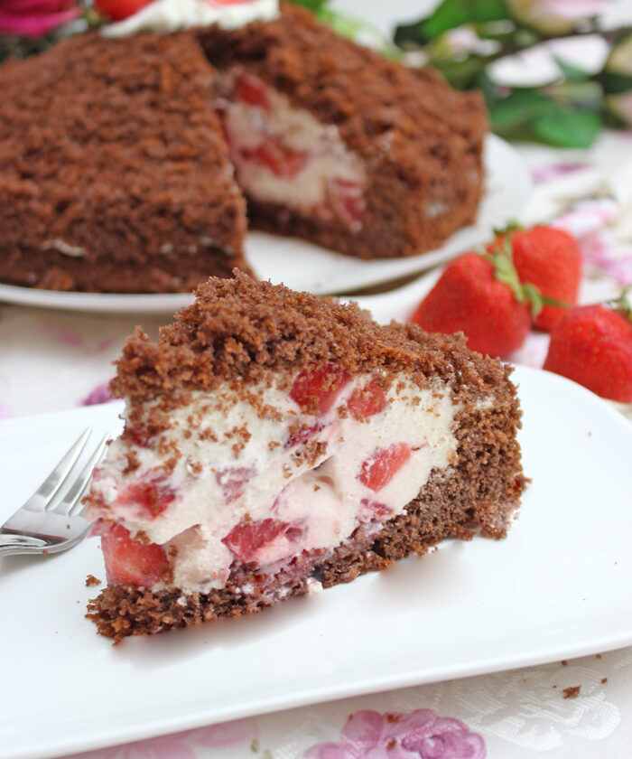 Maulwurfkuchen mit Erdbeeren Rezept | Super lecker und schnell gemacht 12