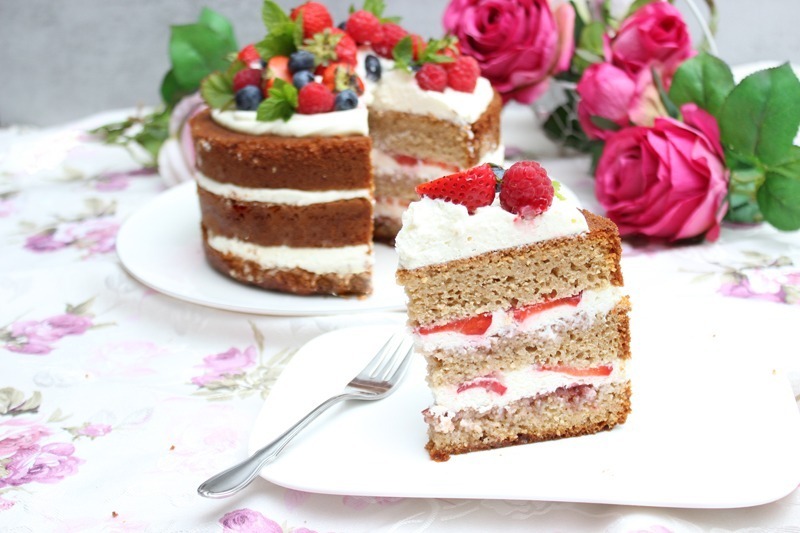 Schwedische Midsommar Torte mit Erdbeeren Schwedische Erdbeertorte