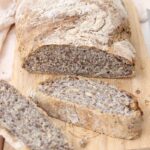 IMG Mohn Brot im Römertopf 02