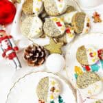 IMG Mohnplaetzchen mit Kirsch Marzipan 10