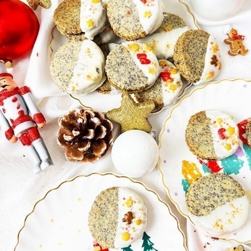 IMG Mohnplaetzchen mit Kirsch Marzipan 10