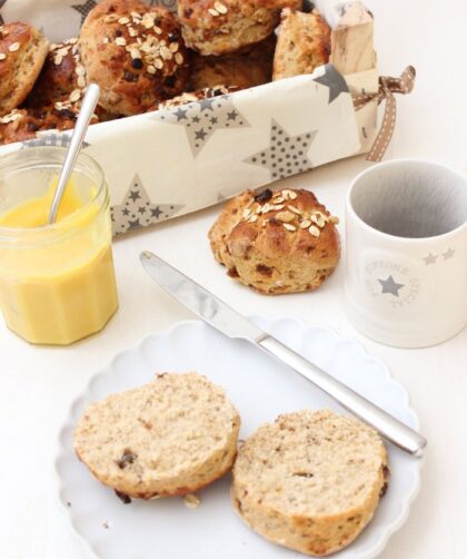Müslibrötchen: Super fluffig und leicht – selbstgemacht in nur 15 Minuten! 1 IMG Müslibrötchen mit Früchte Müsli 4