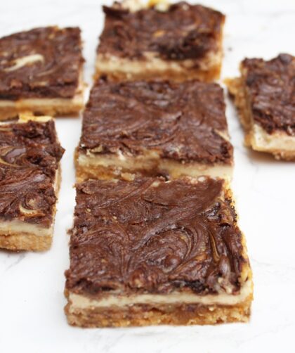 IMG Nutella Swirl Kaesekuchen Schnitten Rezept