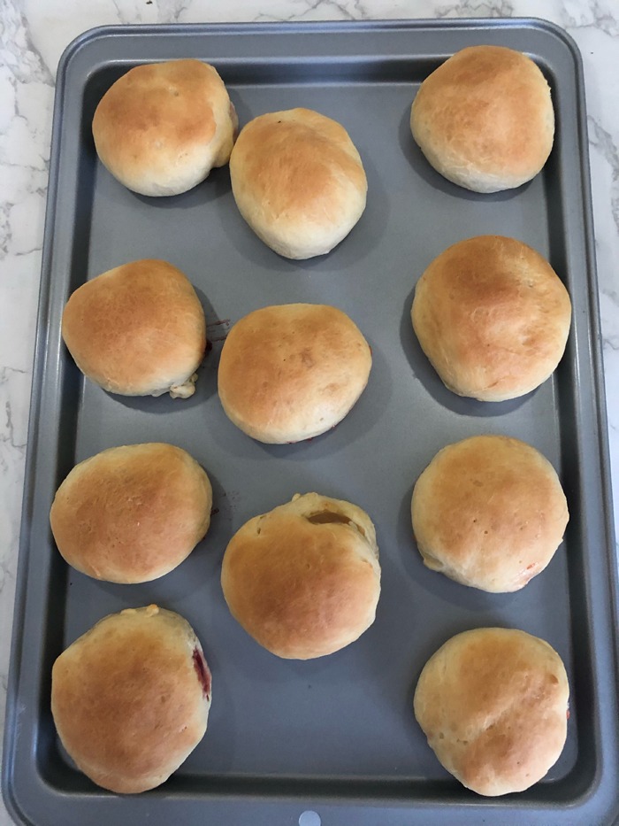 Fluffige leichte Ofenberliner mit Marmelade - Berliner aus dem Ofen