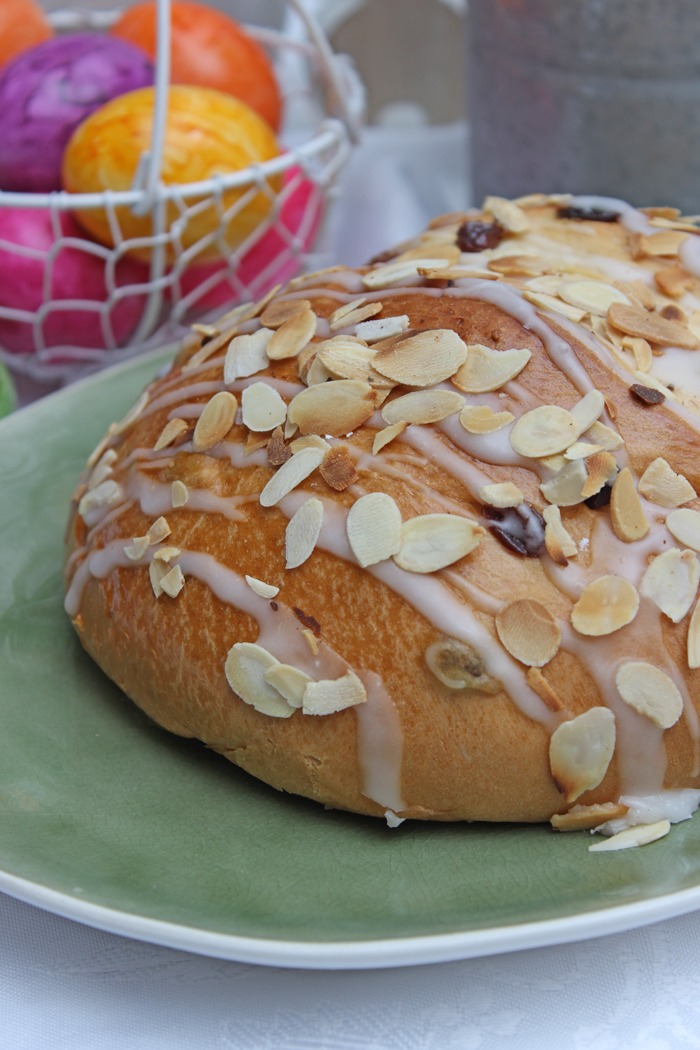 Osterbrot backen