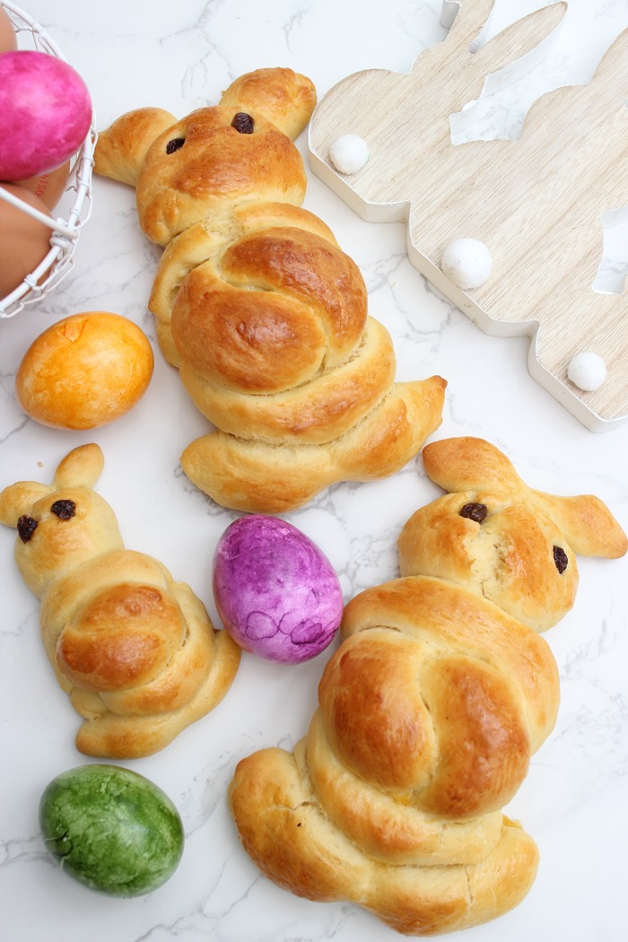 IMG Osterhasen aus Brioche Teig