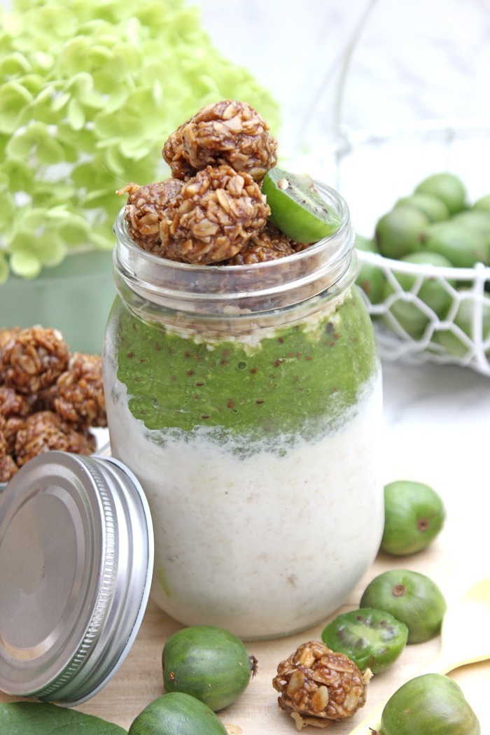 Overnight-Oats mit Mini-Kiwi