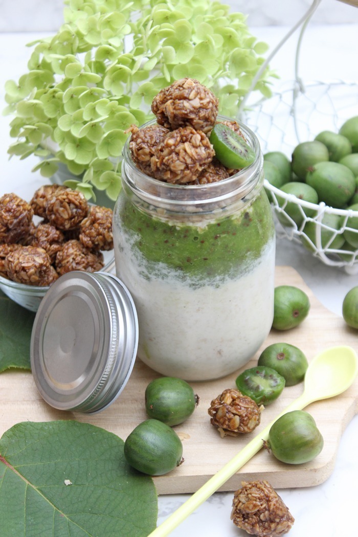 Overnight-Oats mit Mini-Kiwi