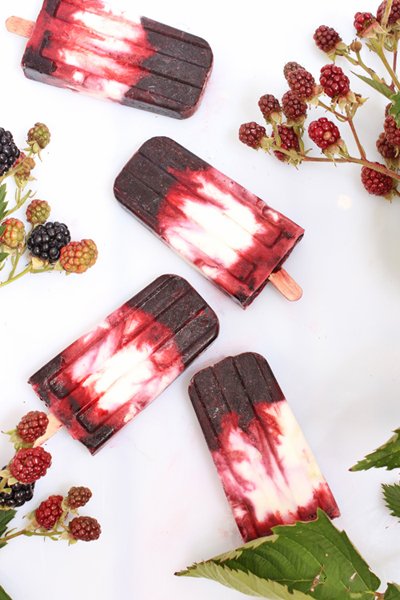 IMG Paletas Handgemachtes Brombeer Limetten Eis am Stiel TL