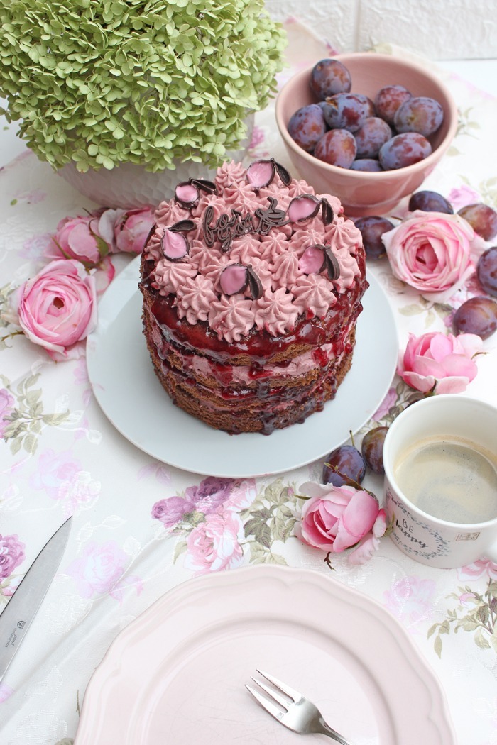 Pflaumenmus-weincreme-torte - kleines naked cake törtchen