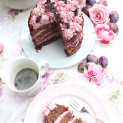 Naked cake himmlische pflaumenmus-weincreme-torte 2