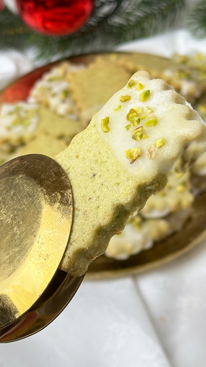 Pistazien-Plätzchen mit Zitrone
