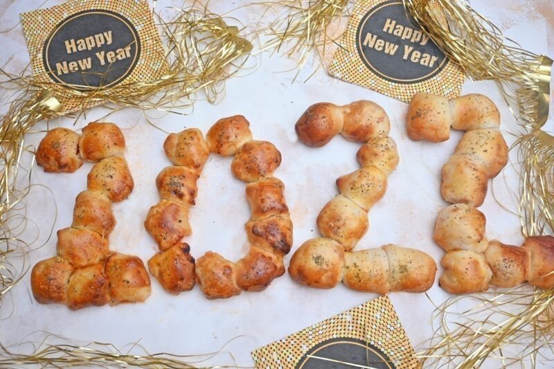 Pizzabaellchen als Number Brot pull apart Rezept