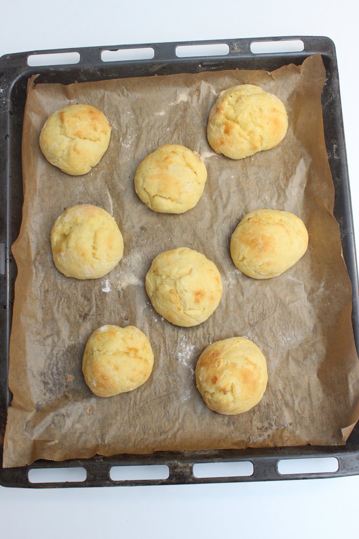 Schnelles Quarkbrötchen-Rezept: Unglaublich fluffig und in nur 25 Minuten fertig! 2