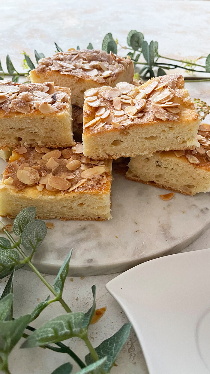 Das perfekte rezept für butterkuchen mit mandeln, butterkuchen nach omas art, butterkuchen